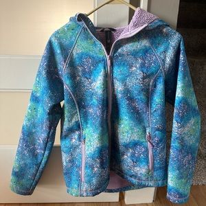 Girls All in motion size 14-16 soft shell jacket